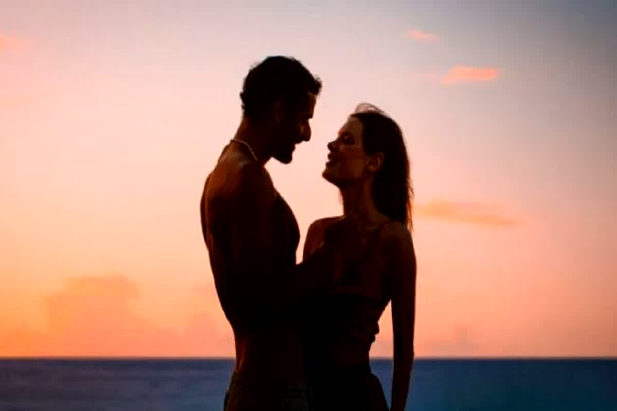 Sexy Movies on Netflix: गलती से भी फैमिली के साथ न देखें, Netflix की ये फिल्में हैं बेहद बोल्ड… देखें मूवी की पूरी लिस्ट