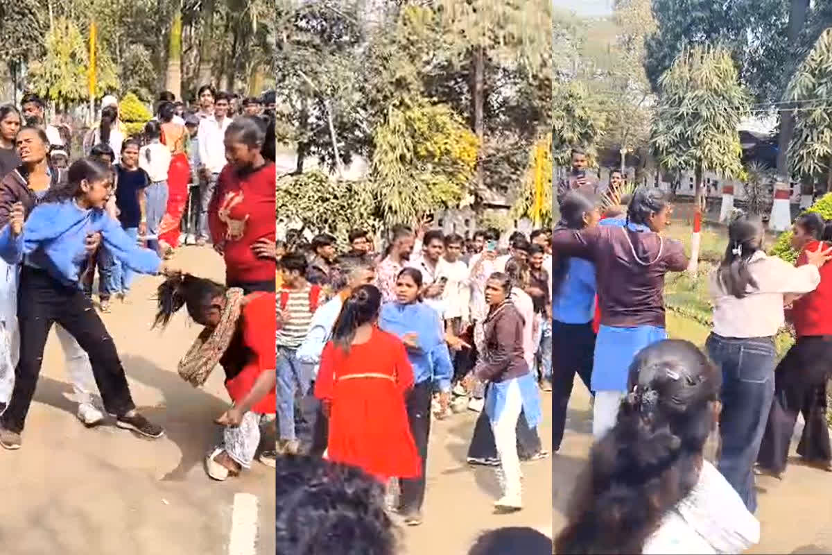 School Girls Fight Video: जहां लहराया तिरंगा, वहीं छात्राओं की फाइट… जमकर चले लात-घूंसे! वीडियो बनाकर तमाशा देखते रहे लोग, सोशल मीडिया पर हुआ वायरल