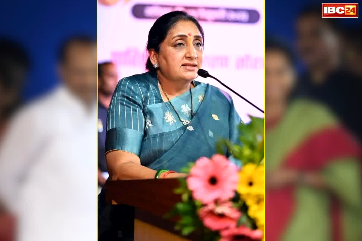 Sunetra Pawar News: आज शाम को डिप्टी सीएम पद की शपथ लेगी सुनेत्रा पवार, NCP की बैठक में चुना गया विधायक दल का नेता