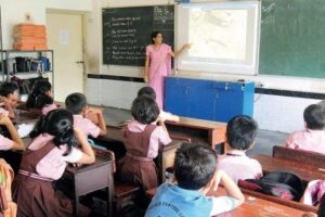 New School Timings: एक बार फिर स्कूलों के समय में बदलाव, अब इतने बजे के बाद ही लगेंगी कक्षाएं, कलेक्टर ने जारी किया आदेश