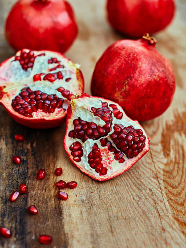 Anar khane ke Fayde: 1 अनार कई बीमारियों का करेगा उपचार! इस खास तरीके से खाएंगे तो एनर्जी से भर जाएगी बॉडी