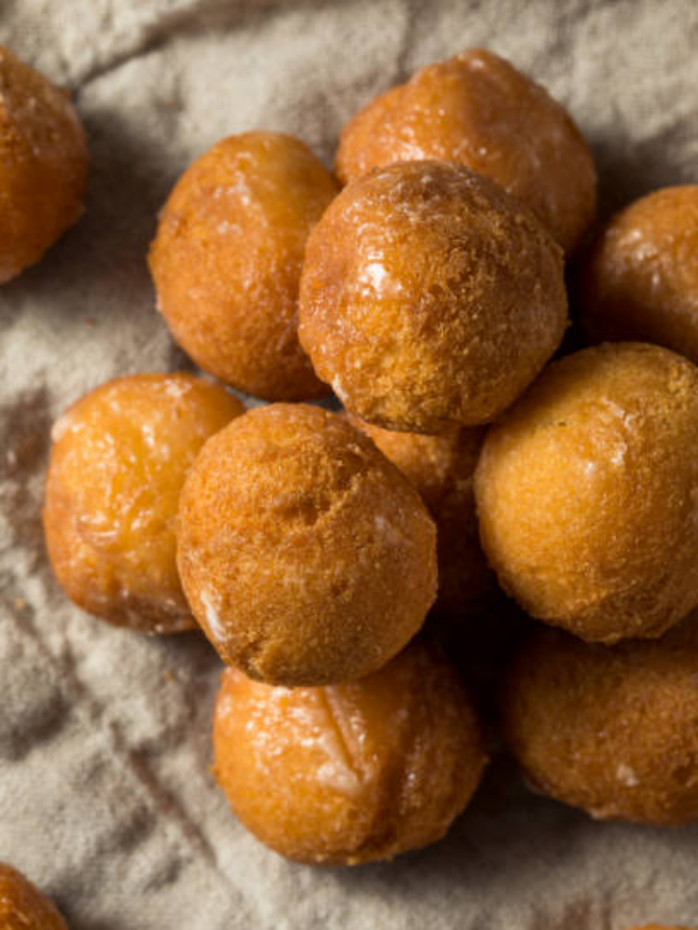 Khana Khane Ke Bad Gud Kyu Khate Hai: खाने के बाद एक टुकड़ा गुड़ खाने से क्या होता है? जानिए पाचन के लिए कितना लाभकारी