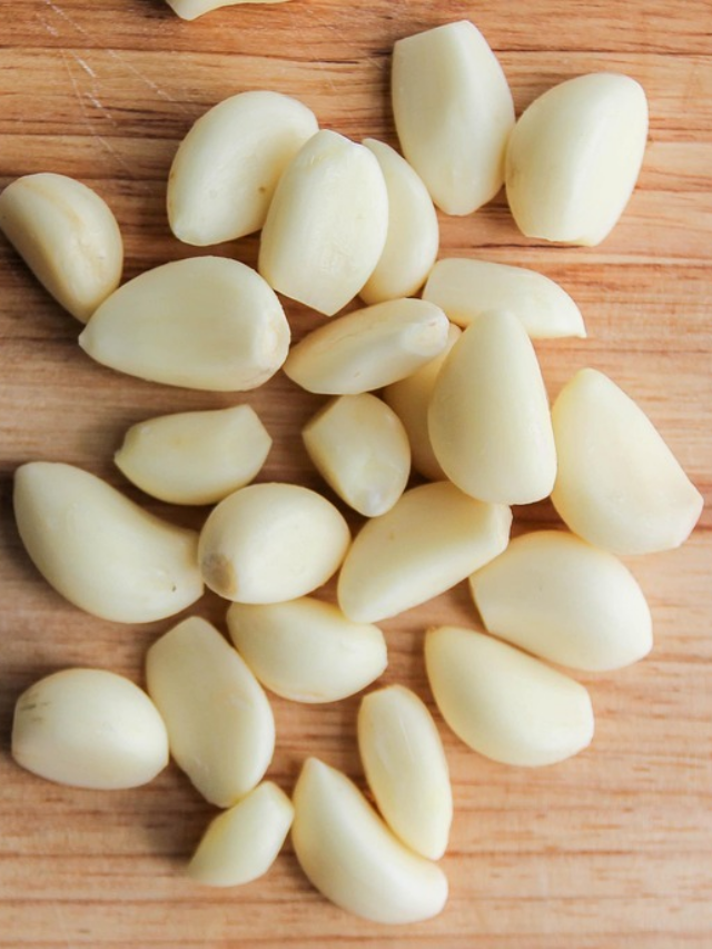 Lahsun Wala Dudh Pine Ke Fayde: रात में बिस्तर पर जाने से पहले पीएं ये वाला दूध, रिजल्ट देख रह जाएंगे हैरान