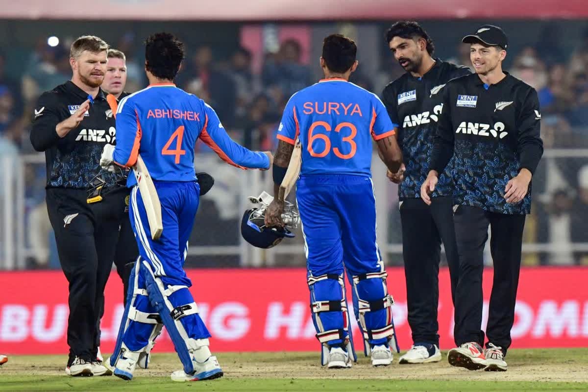 IND vs NZ 4th T20I: चौथे T20 मैच में न्यूजीलैंड से हारा भारत, शिवम दुबे का 15 गेंद में अर्धशतक भी नहीं आया काम