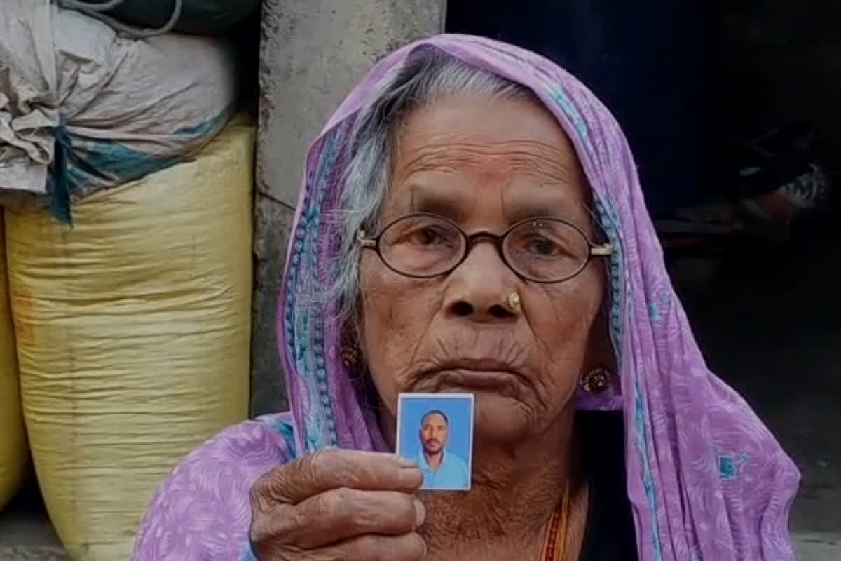 Indian Labourer Saudi Prison : सऊदी की जेल में कैद घर का इकलौता कमाने वाला, जर्जर चौखट पर टिकी निगाहें, अब सरकार से मदद की आखिरी गुहार