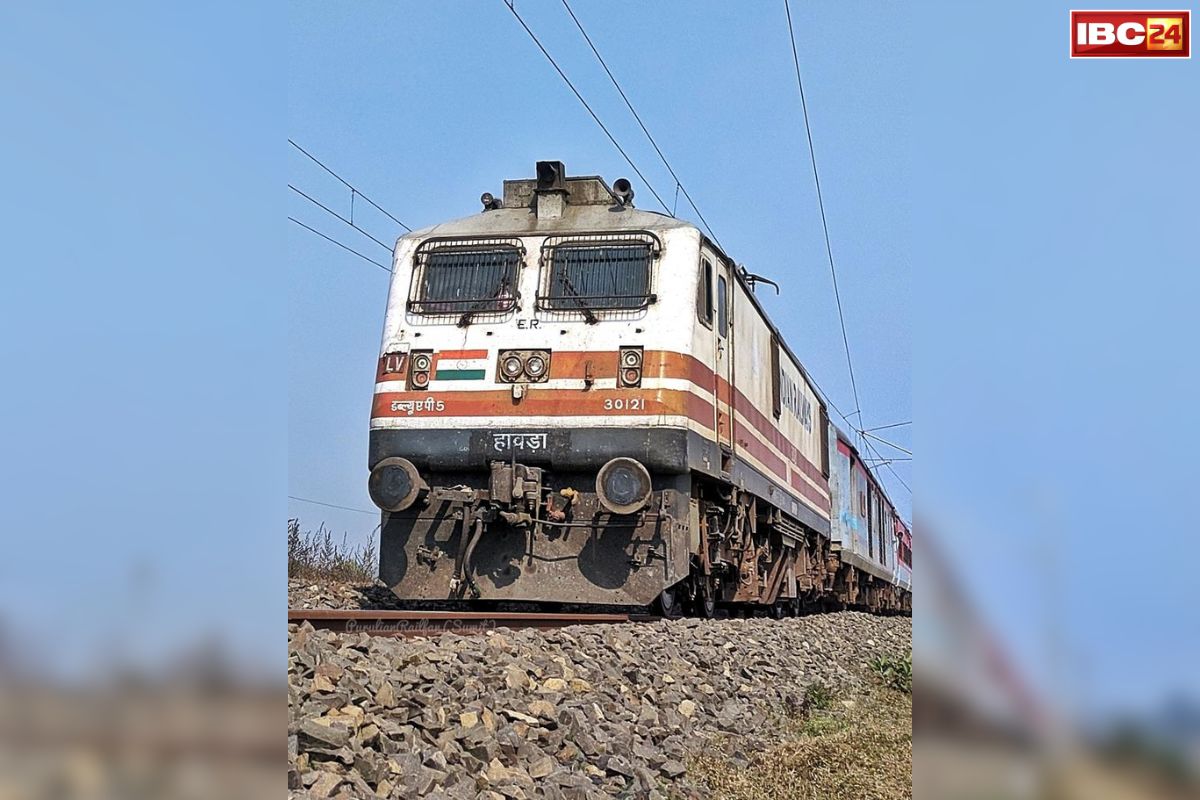 Link Express Accident News: लिंक एक्सप्रेस से कटकर दो लोगों की दर्दनाक मौत.. मरने वालों में रेलकर्मी और ठेकेदार शामिल, पढ़ें कैसे हुआ हादसा
