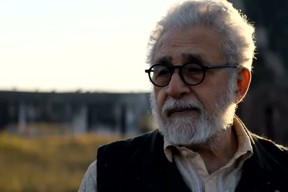 Naseeruddin Shah On  Mumbai University : मुंबई यूनिवर्सिटी पर भड़के नसीरुद्दीन शाह, कहा-“मेरा अपमान किया और फिर झूठ बोला”, जानें क्या है पूरा विवाद?