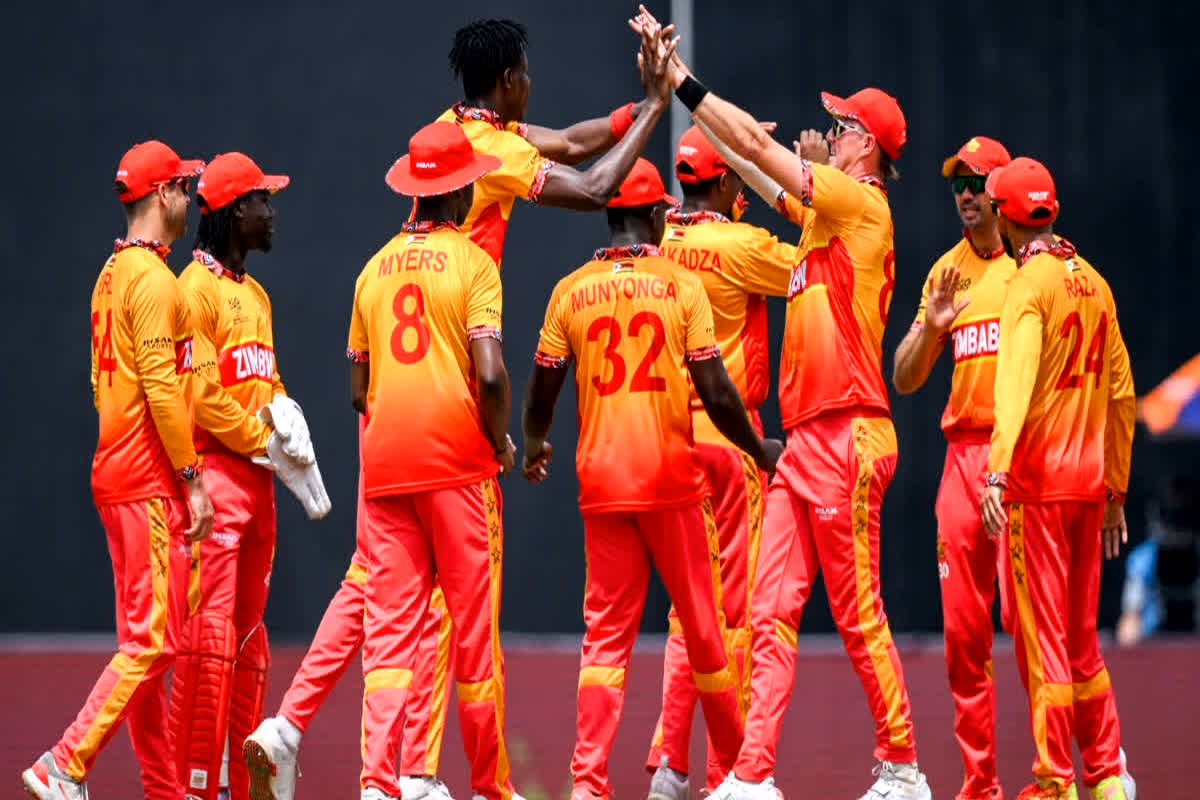 Zimbabwe Beat Australia: टी20 वर्ल्ड कप में हुआ सबसे बड़ा उलटफेर, जिम्बाब्वे ने ऑस्ट्रेलिया को चटाई धूल, 23 रनों से जीता मैच