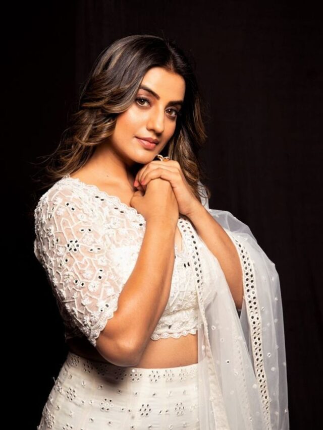 Akshara Singh Latest Hot Pic: क्या आपने देखा अक्षरा सिंह का ये अवतार, बोल्डनेस देख फैंस के भी उड़े होश