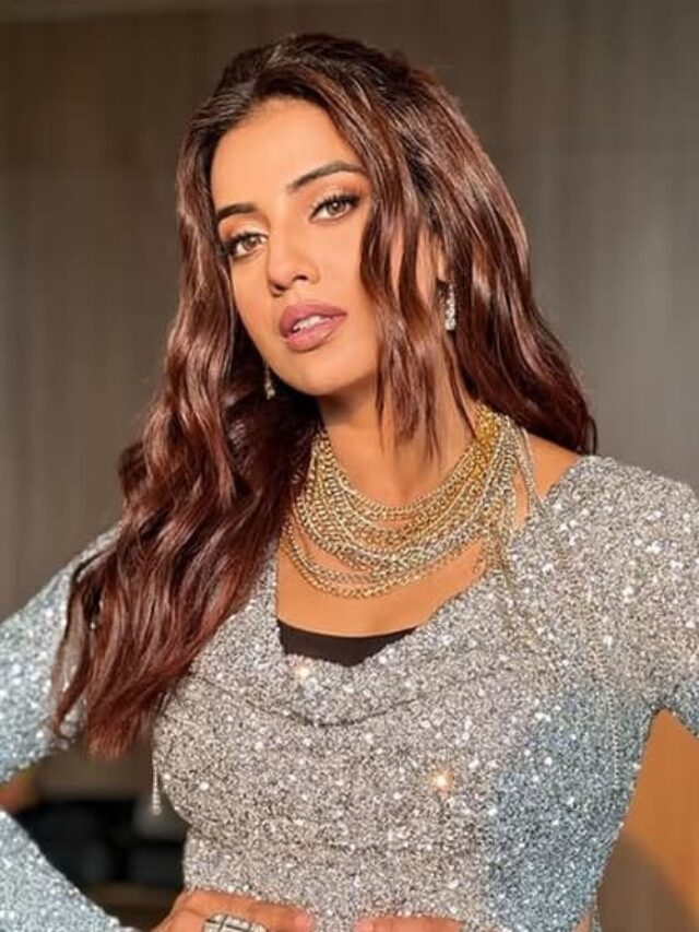 Akshara Singh Hot Pic: Akshara Singh ने बढ़ाया सोशल मीडिया पारा, बोल्डनेस देख फैंस भी हुए मदहोश