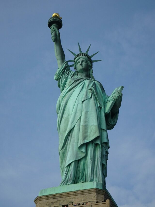 Statue of Liberty: क्यों है स्टैच्यू ऑफ लिबर्टी 'हरी'? क्या यह जादू है या रासायनिक रिएक्शन?