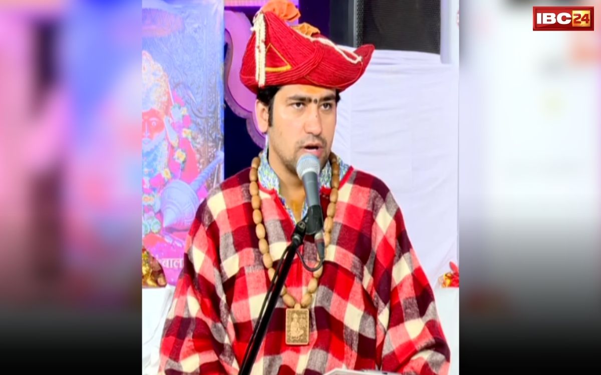 Dhirendra Shastri Latest News: ‘बुर्के वाली कभी मत बनो..’, पंडित धीरेंद्र कृष्ण शास्त्री का इन युवतियों को लेकर बड़ा बयान, की ये अपील