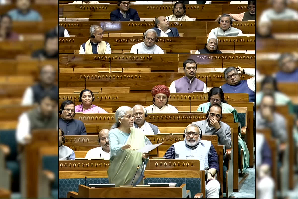 Nirmala Sitharaman Budget Reply : कहाँ जा रहा है आपका टैक्स का पैसा? वित्त मंत्री निर्मला सीतारमण ने सदन में दिया पूरा हिसाब, राज्यों के पास पहुँचे इतने रुपये