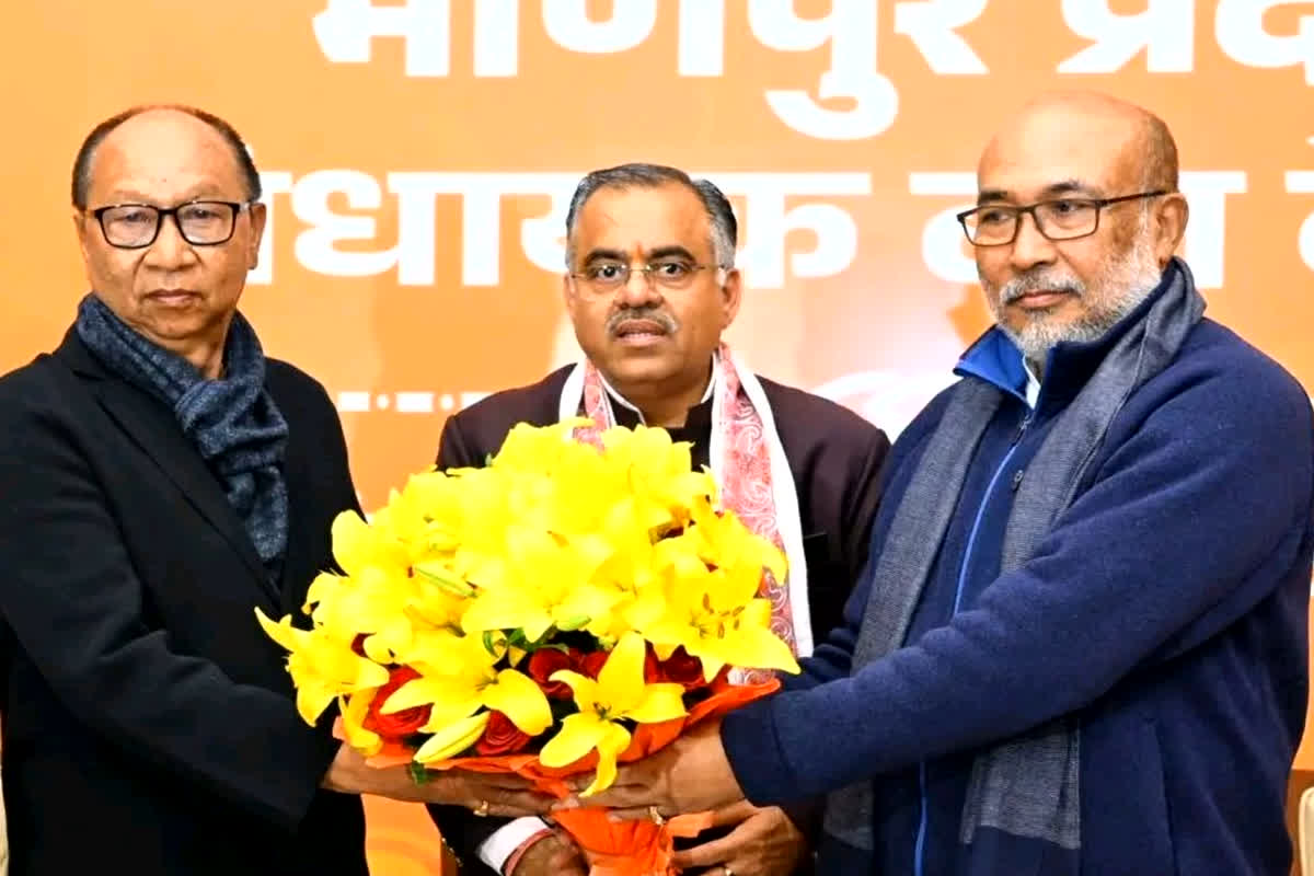 President’s Rule Revoked In Manipur: आखिरकार अब इतंजार हुआ खत्म.. इस राज्य से हटा राष्ट्रपति शासन, ये दिग्गज नेता बने नए मुख्यमंत्री, जानिए कौन-कौन बने मंत्री