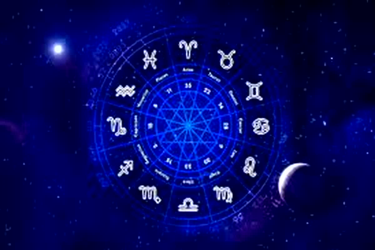 Aaj Ka Rashifal: आज से चमकेगी इन राशि के जातकों की किस्मत, हनुमान जी की कृपा से शुरू होगा शुभ समय