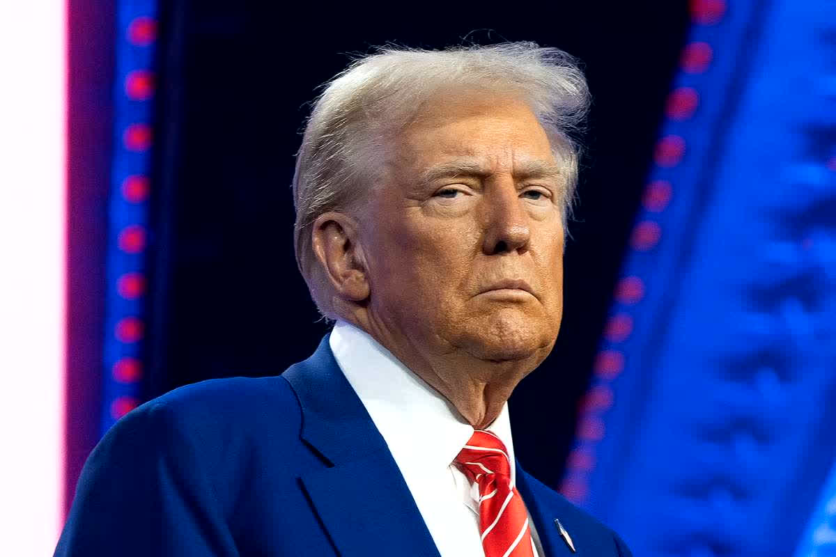 Trump Tarrifs Latest Update: टैरिफ घटा पर खतरा बढ़ा! सुप्रीम कोर्ट के झटके के बाद ट्रंप का भारत समेत कई देशों पर 150 दिन का 10% दांव, राहत या आफत..? यहां पढ़ें