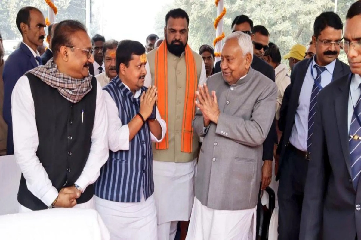 Bihar Rajya Sabha Chunav 2026: बिहार राज्यसभा चुनाव में महागठबंधन को तगड़ा झटका, एनडीए ने किया क्लीन स्वीप, 5वीं सीट पर ऐसे मारी बाजी