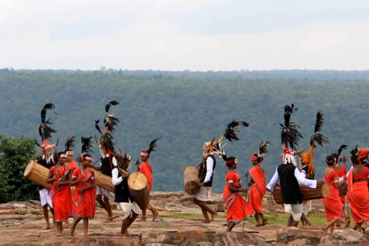 Adi Parab 2026 : पहली बार एक मंच पर दिखेंगी 43 जनजातियां! राजधानी में होने जा रहा है आदि परब-2026, जानें क्यों खास है ये आयोजन?