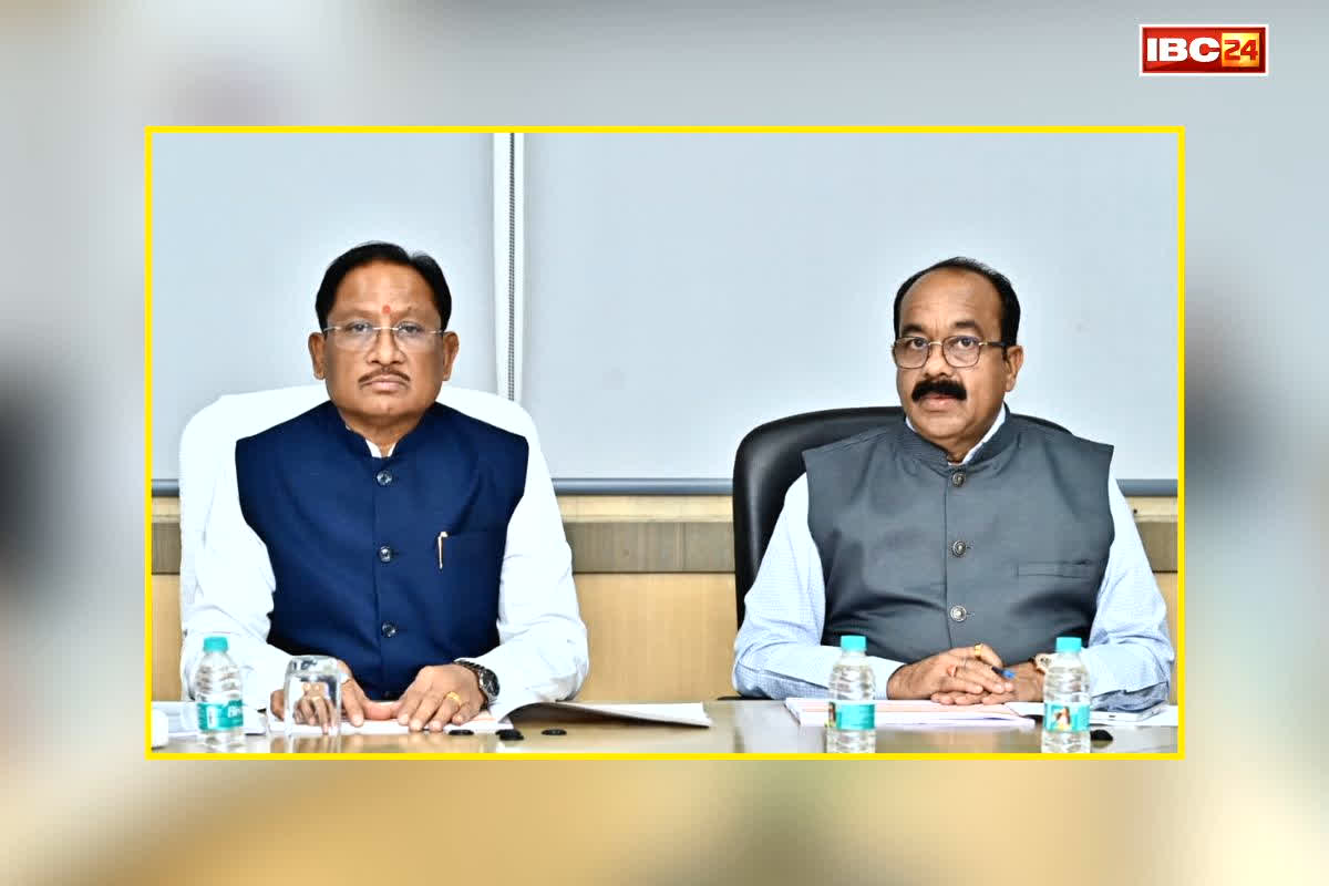 CM Vishnudeo Sai News: ‘सड़क निर्माण में गुणवत्ता से नहीं होगा कोई समझौता, लापरवाही पर ठेकेदार होंगे ब्लैकलिस्ट’, PWD विभाग की समीक्षा बैठक में सीएम साय ने जताई नाराजगी