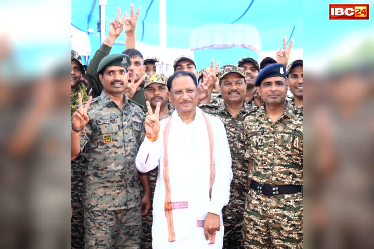 Vishnu Ka Sushasan: सशस्त्र माओवाद पर साय सरकार का ‘फाइनल अटैक’.. अब शांति, सुरक्षा और विकास की राह पर बढ़ रहा बस्तर