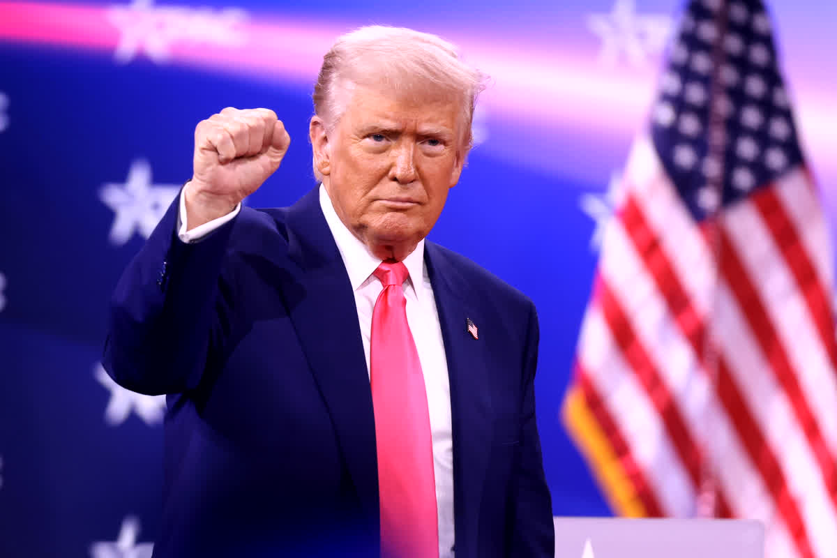 Donald Trump Iran Warning: ईरानी सेना हथियार डाल दें, नहीं तो अंजाम मौत.. ईरान को ट्रंप की खुली धमकी! कहा- हम आपको इम्यूनिटी देंगे