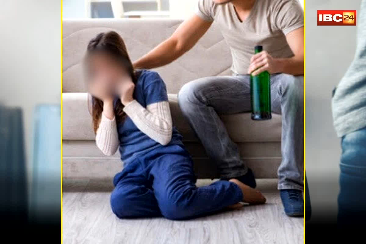 Gwalior Husband Wife Crime: पत्नी पूरी नहीं कर पाई इच्छा… तो हैवान बना पति! बार-बार इस चीज के लिए करता था फ़ोर्स, फिर घर के अंदर जो हुआ… हैवानियत की सारी हदें पार