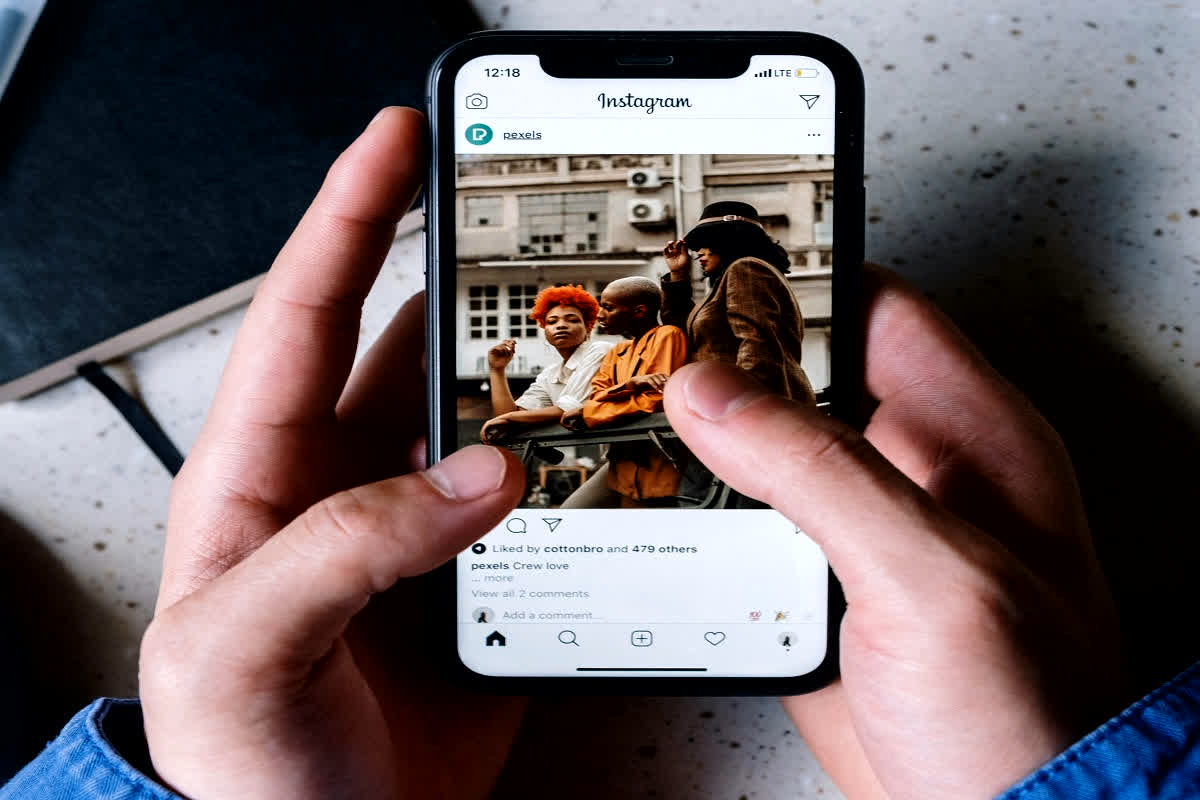 End-to-End Encryption: आखिर क्यों Instagram हटा रहा ये महत्वपूर्ण फीचर्स! जानिए आपके डेटा की प्राइवेसी कितनी रहेगी सुरक्षित?