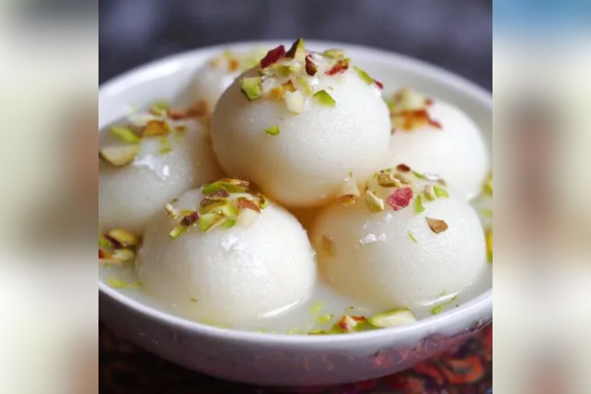 Jamshedpur Rasgulla Death News: शादी में रसगुल्ला खाना पड़ गया भारी! मजे से खा रहा था भोज, एक निवाले से जो हुआ..जानकर रह जाएंगे हैरान