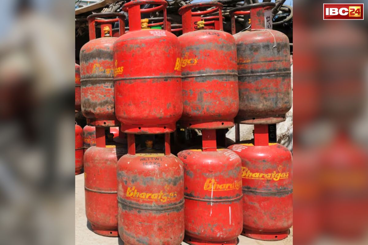 LPG Cylinder Allotment System: शहर में कितने होटल और रेस्टोरेंट?.. जिला प्रशासन ने गैस एजेंसियों से माँगी लिस्ट, जानें कैसे तैयार होगी सप्लाई की सूची