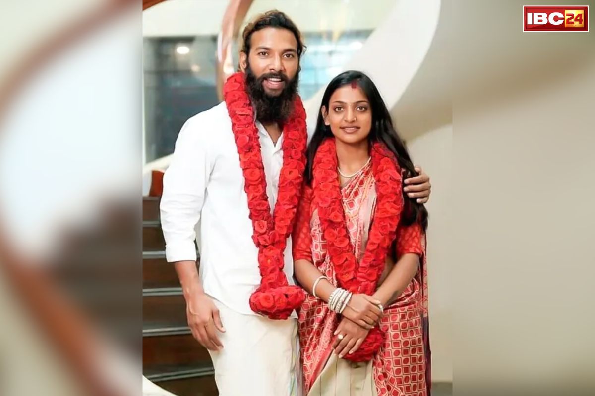 Monalisa Marriage News: कुंभ मेले वाली ‘मोनालिसा’ हो गई है लव-जिहाद का शिकार?.. एक्टर बॉयफ्रेंड से की शादी तो परिजनों ने किया ये बड़ा दावा..