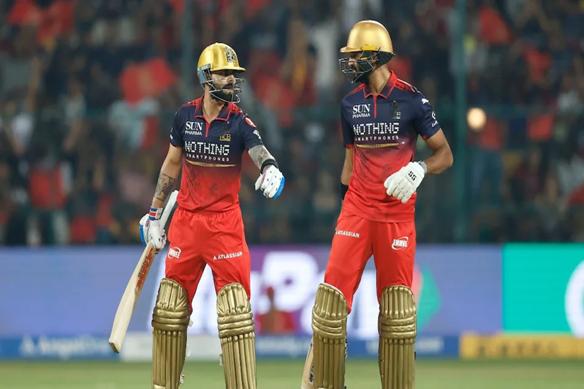 IPL 2026 RCB vs SRH: RCB ने जीत के साथ किया IPL 2026 का आगाज, पहले मुकाबले में SRH को इतने विकेट से दी मात, यहां जानें मैच का आंखों देखा हाल