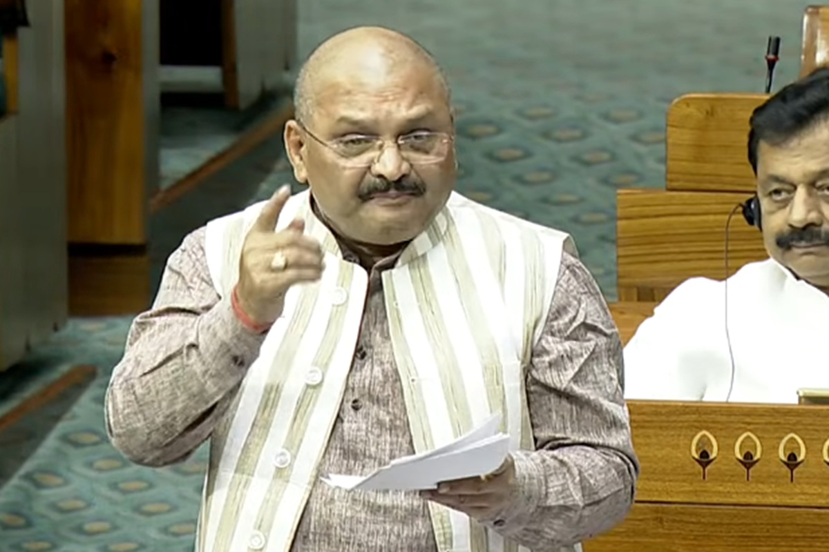 Parliament Discussion on Naxalism: ‘छत्तीसगढ़ में हुई बॉर्डर से ज्यादा हत्याएं’.. राजनांदगांव सांसद संतोष पांडे ने बताया कैसे हुआ नक्सलवाद का खात्मा, यहां देखें संसद में उनके भाषण का वीडियो