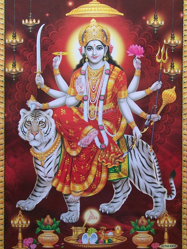 Navratri Akhand Jyoti Niyam: नवरात्रि में अखंड ज्योति गलती से बुझ जाए तो क्या करें? जानिए