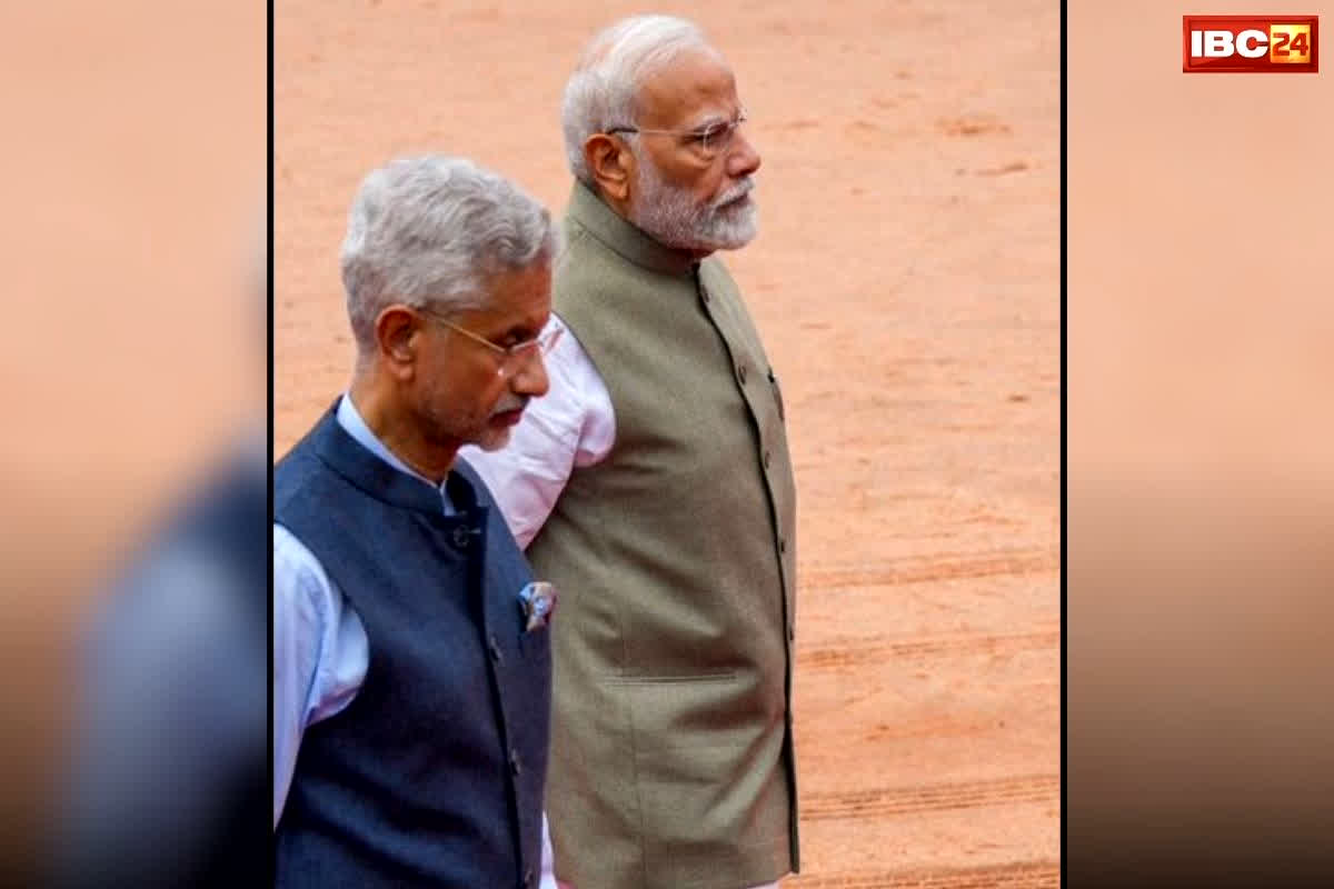 Iran Israel War Indians Rescue: इजरायल-ईरान में फंसे करीब 50 हजार भारतीय, सरकार ने बताया कैसे करेगी रेस्क्यू, हेल्पलाइन नंबर किया जारी…