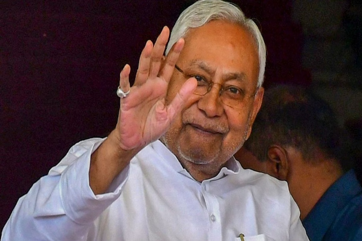 Bihar Politics: किसके हाथों में होगी बिहार की बागडोर? इन 4 नेताओं के बीच सीएम की कुर्सी की रेस, जानिए कौन मारेगा बाजी?