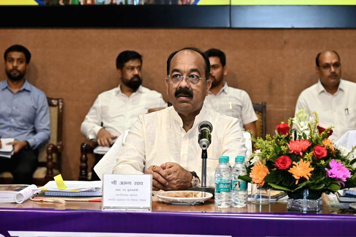 Deputy CM Sao News: एक्शन में दिखे डिप्टी सीएम साव, इस निगम के इंजीनियर को किया निलंबित, 31 मई तक इन कामों को पूरा करने के दिए निर्देश