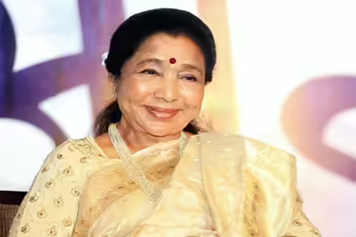 Asha Bhosle Cardiac Arrest: आशा भोसले को आया कार्डियक अरेस्ट, मुंबई के ब्रीच कैंडी अस्पताल में भर्ती