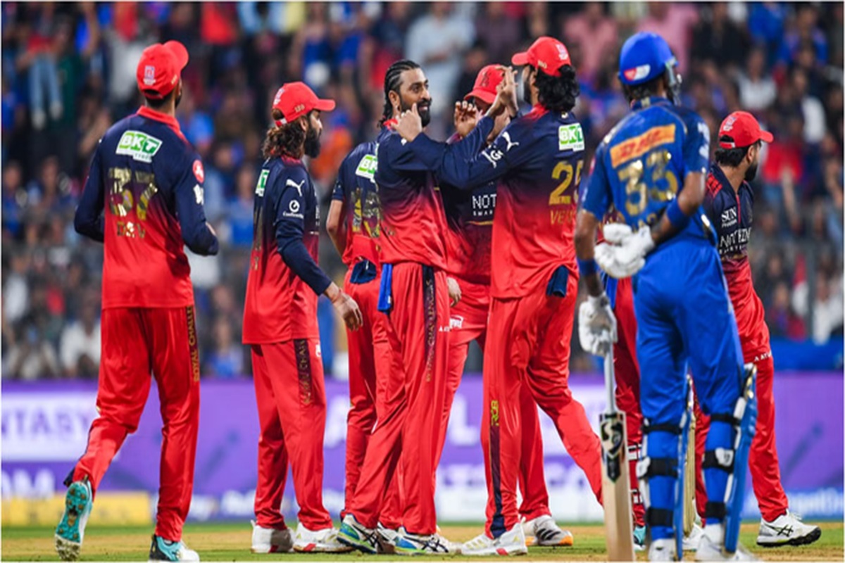 IPL 2026, RCB vs MI Highlights: मुंबई ने लगाई हार की हैट्रिक, आरसीबी ने इतने रनों से दी मात, रजत ने जड़ी तूफानी फिफ्टी