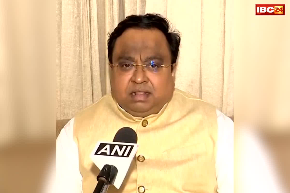 Sasmit Patra Resign News: बीजू पटनायक पर निशिकांत दुबे के टिप्पणी से आहत सांसद.. संसदीय दल के नेता के पद से दिया इस्तीफा