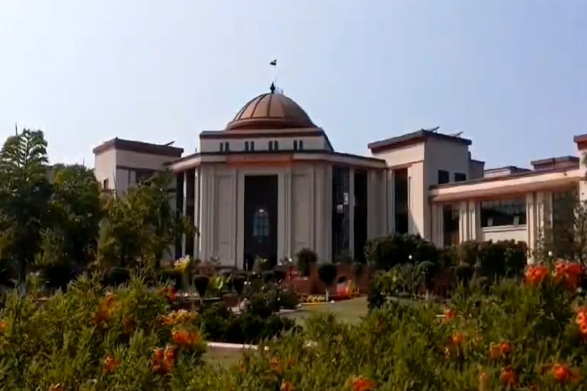 Bilaspur High Court Decision  On Bhojraj Nag : बिलासपुर हाईकोर्ट का बड़ा फैसला! सांसद भोजराज नाग को मिली बड़ी राहत, EVM में गड़बड़ी के दावों पर कोर्ट ने कही ये बड़ी बात