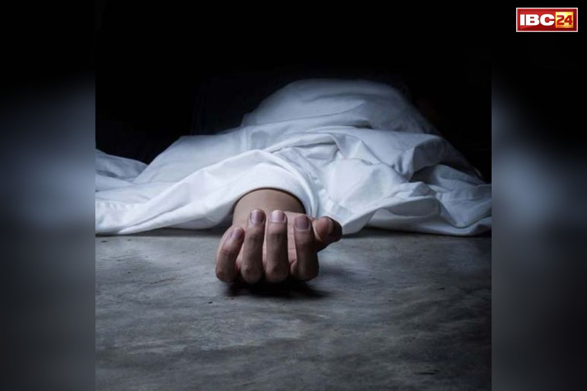 CRPF Officer Murder Nagpur: सीआरपीएफ अफसर की चाकुओं से गोदकर निर्मम हत्या.. 16 साल की बेटी के बॉयफ्रेंड ने इस वजह से रची थी साजिश