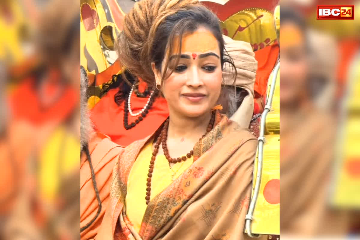 Harsha Richhariya Renounces: ‘महाकुम्भ वायरल गर्ल’ हर्षा रिछारिया ने फिर लिया संन्यास.. अब कहलाएंगी ‘हर्षानंदगिरी’.. कर दिया खुद का पिंड दान
