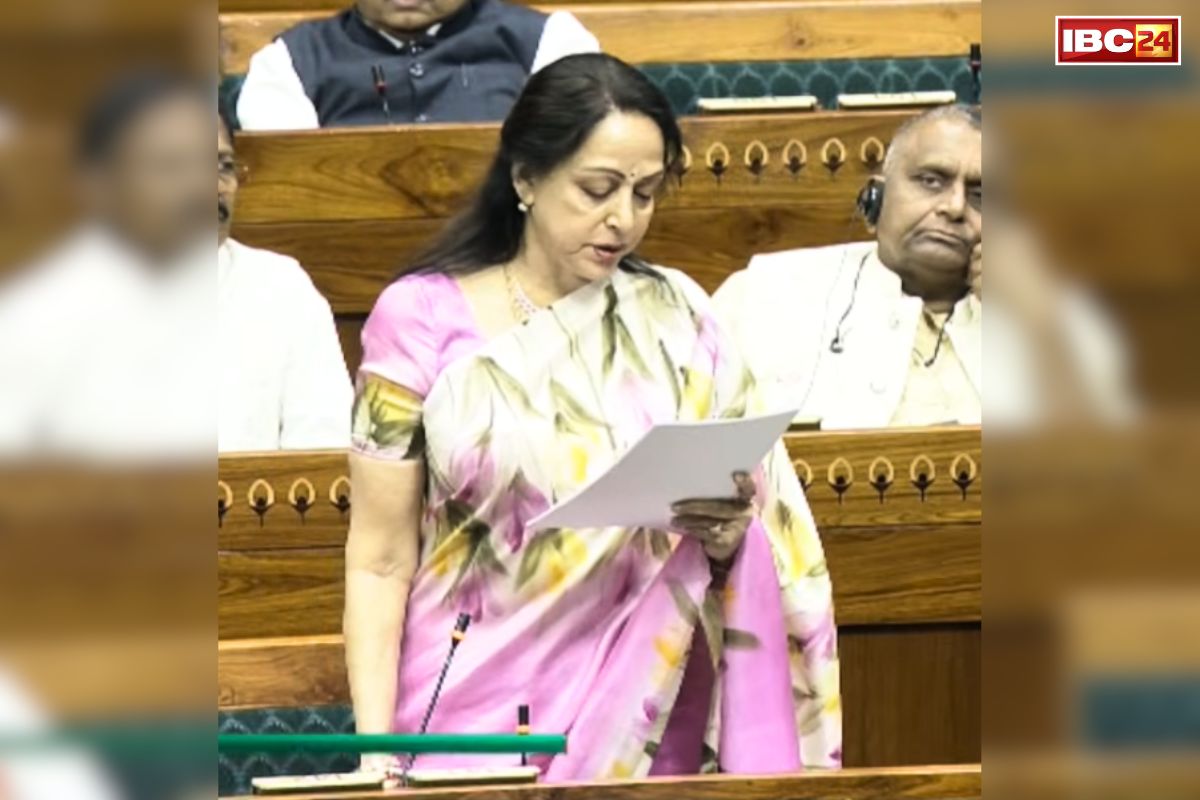 Hema Malini on women reservation Bill: “मैं सांसद नहीं बल्कि देश के करोड़ो महिलाओं की आवाज बनकर बोल रही हूँ”.. महिला आरक्षण पर क्या हेमा मालिनी ने, सुनें
