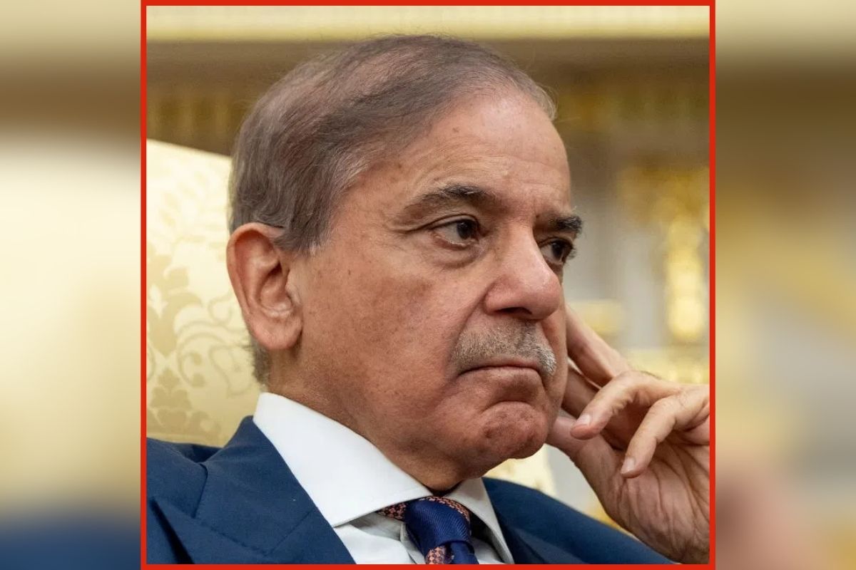 Shehbaz Sharif’s ‘draft’ Tweet: सीजफायर के बाद PM शाहबाज शरीफ की पोस्ट पर उठे सवाल, वायरल हुआ ‘कॉपी-पेस्ट’ पोस्ट! सोशल मीडिया पर मचा बवाल