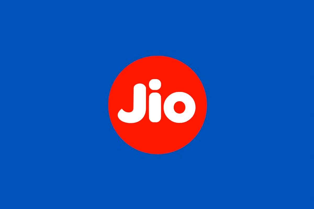 Jio Sim Deactivation: कहीं आपका Jio नंबर भी तो नहीं होने वाला बंद? जानिए वो किफायती प्लान्स जो एक्टिव रख सकती है आपकी SIM