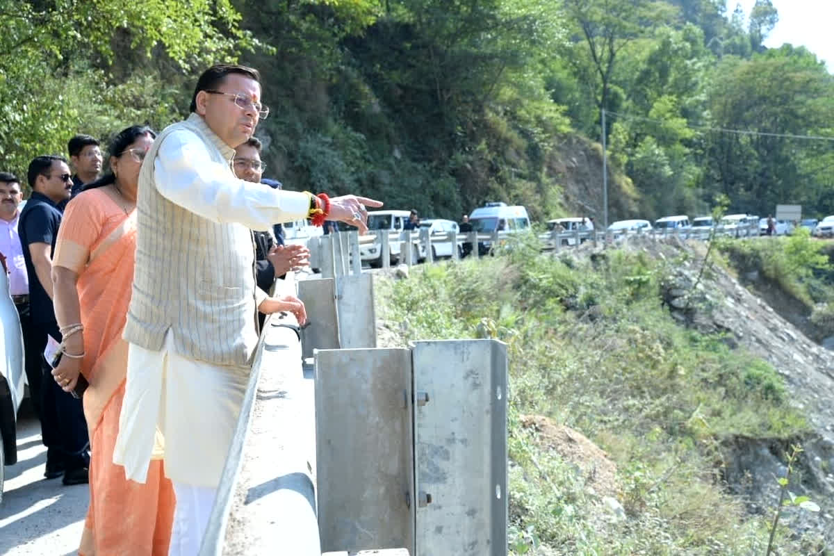 Kedarnath Yatra 2026 Date : केदारनाथ जाने वालों के लिए खुशखबरी,तय हुई कपाट खुलने की तारीख! CM धामी ने खुद किया रूट का निरीक्षण, लैंडस्लाइड जोन और हेलीपैड पर होंगी ये खास सुविधाएं