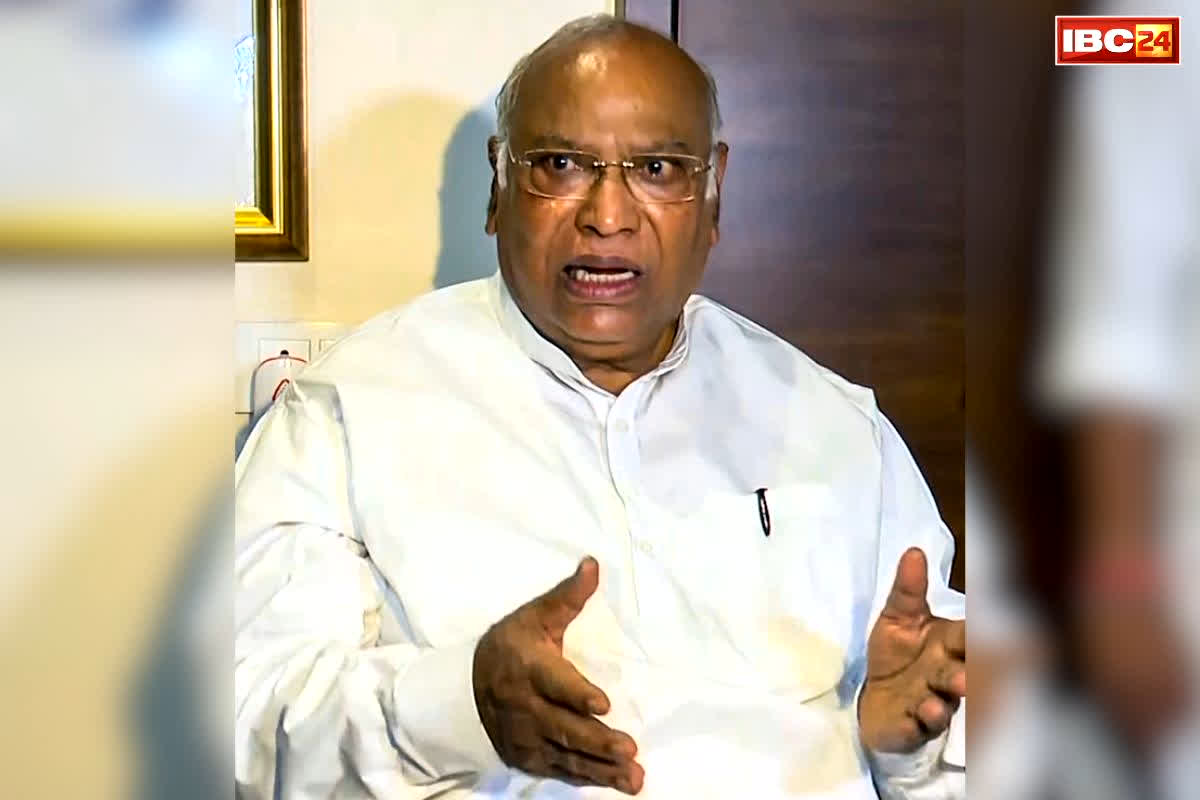 Vande Bharat: खरगे का बयान, मचा सियासी घमासान, कांग्रेस अध्यक्ष ने पीएम को लेकर दिया विवादित बयान, फिसली जुबान या है कोई सोची समझी साजिश?