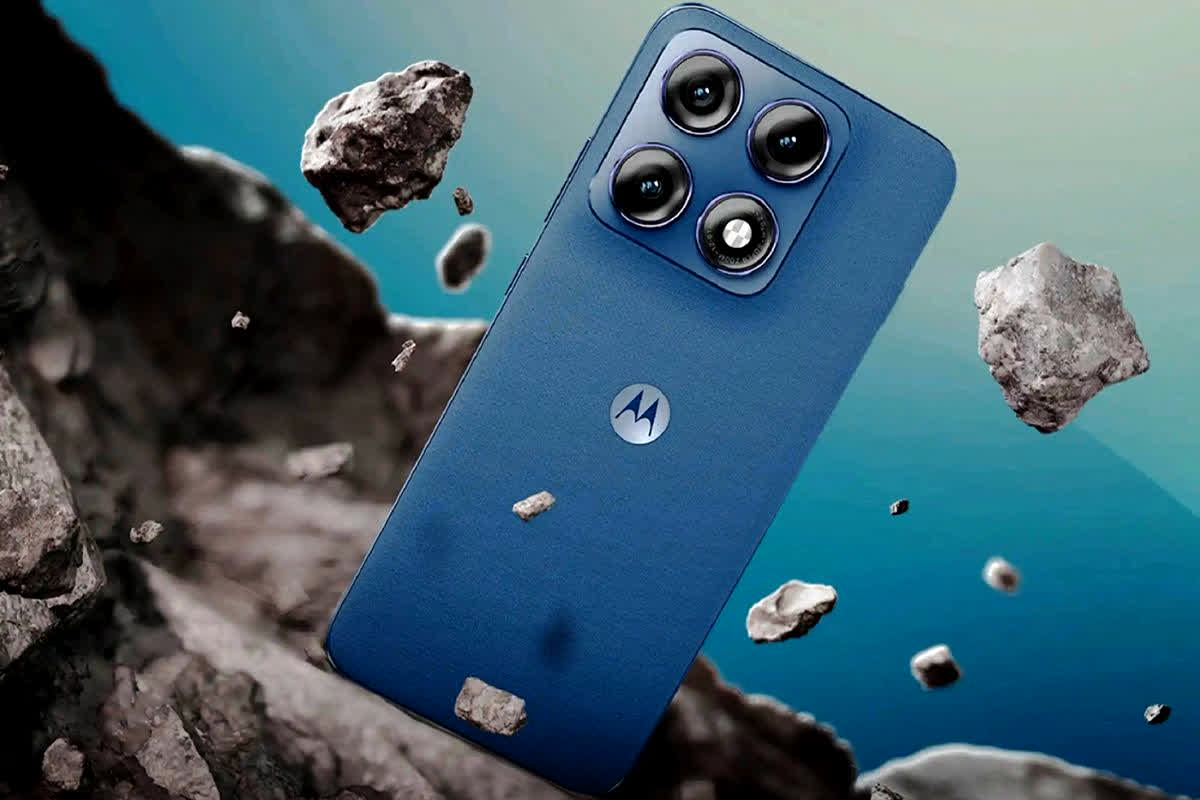 Motorola Edge 70 Pro Launch Date: Motorola का यह प्रीमियम फोन कल होगा लॉन्च, 6500mAh बैटरी और महज इतनी कीमत पर फीचर्स की भरमार… बनेगा नया किंग?