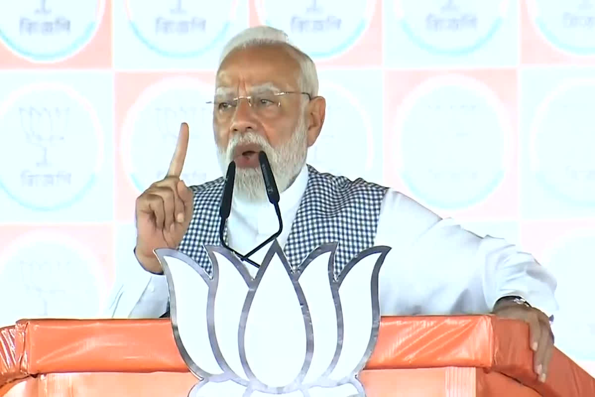 PM Modi Letter to Bengal : ‘भय बहुत हुआ, अब भाजपा चाहिए’.. मतदान से ठीक पहले पीएम मोदी का खुला पत्र, बंगाल की जनता से किया ये वादा