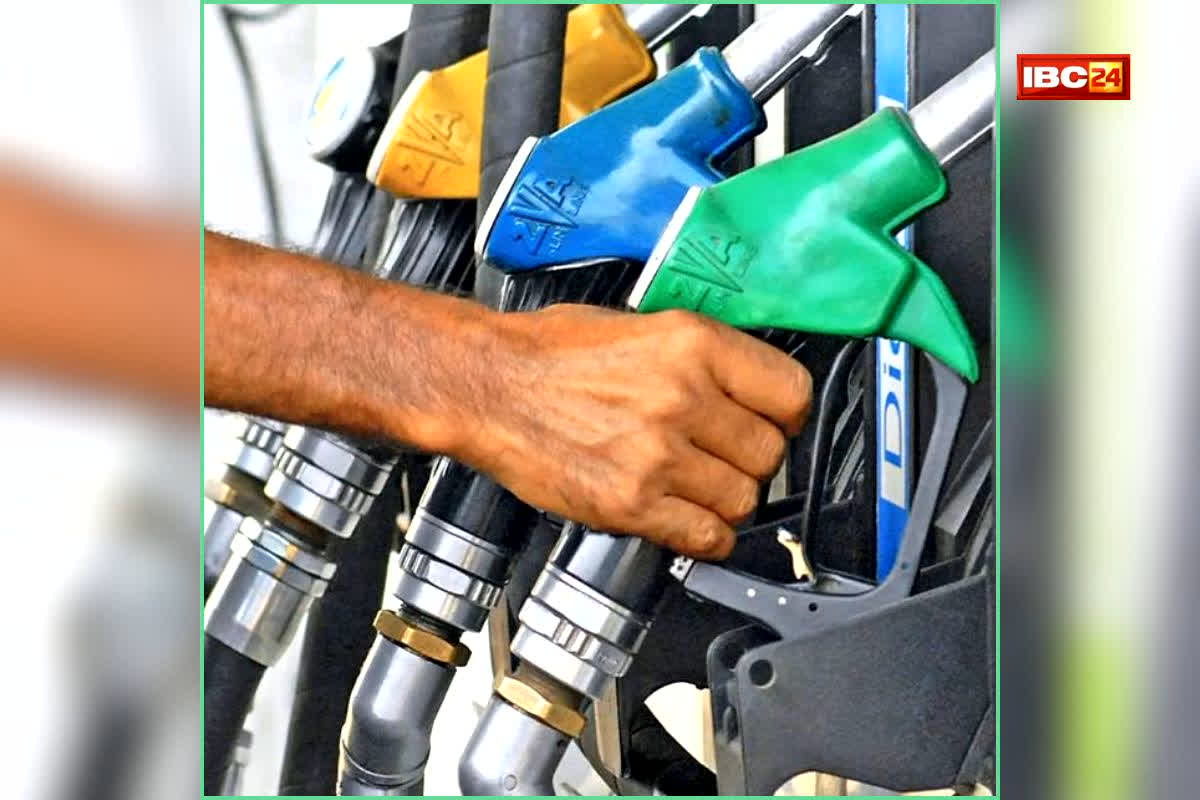 Petrol Diesel Price 17 April 2026: आम जनता की जेब पर वार या राहत की बहार? ईरान-इजराइल तनाव के बीच जानिए आपके शहर में क्या चल रहे हैं पेट्रोल-डीजल के दाम
